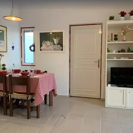 Semesterbostad Apollon House On The Sea Agios Ioannis Diakoftis